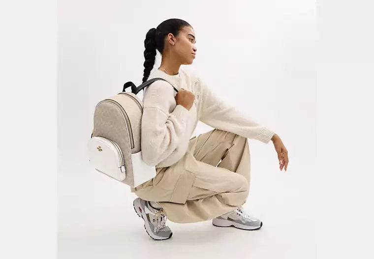 13 - SOBRE PEDIDO - COACH Large Court Backpack In Signature Canvas