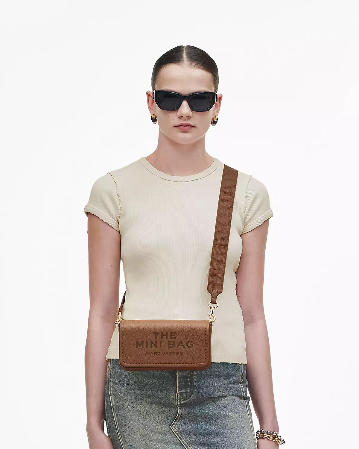 195 - MARC JACOBS The Leather Mini Bag