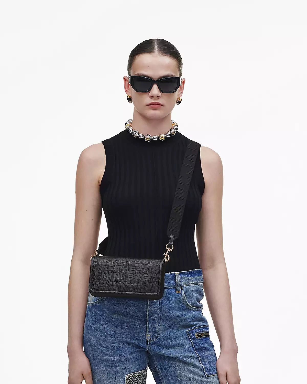 196 - MACR JACOBS The Leather Mini Bag