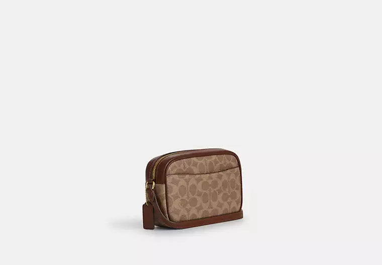 32 - SOBRE PEDIDO - COACH Mini Jamie Camera Bag In Signature Canvas