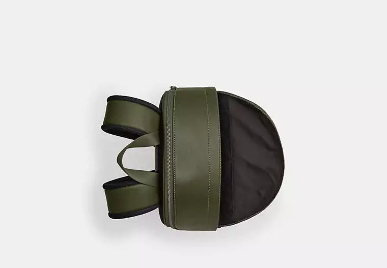 646 - SOBRE PEDIDO - COACH West Backpack In Signature Camo Print