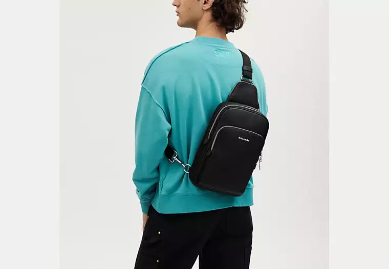 670 - COACH Ethan Pack