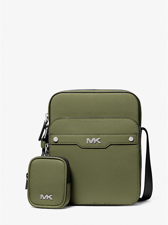 692 - MICHAEL KORS Rivington Leather Flight Bag