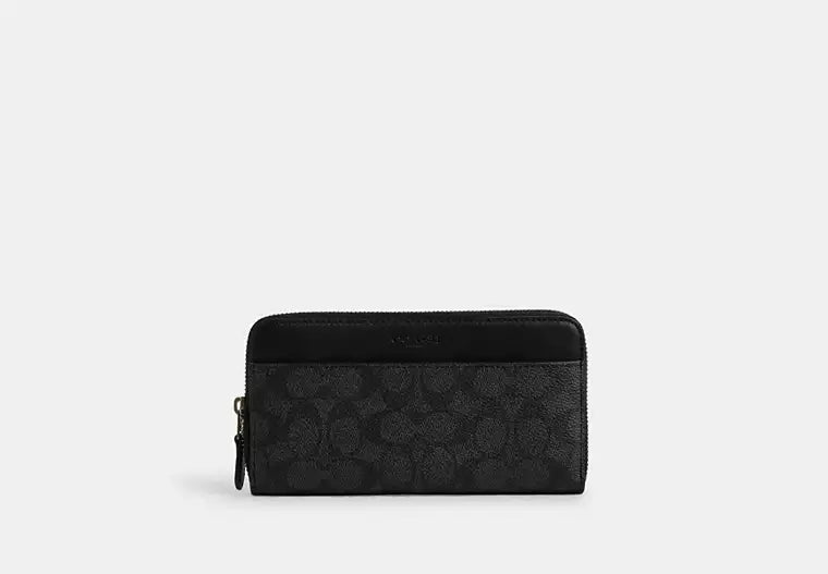 761 - COACH Accordion Wallet In Signature Leather