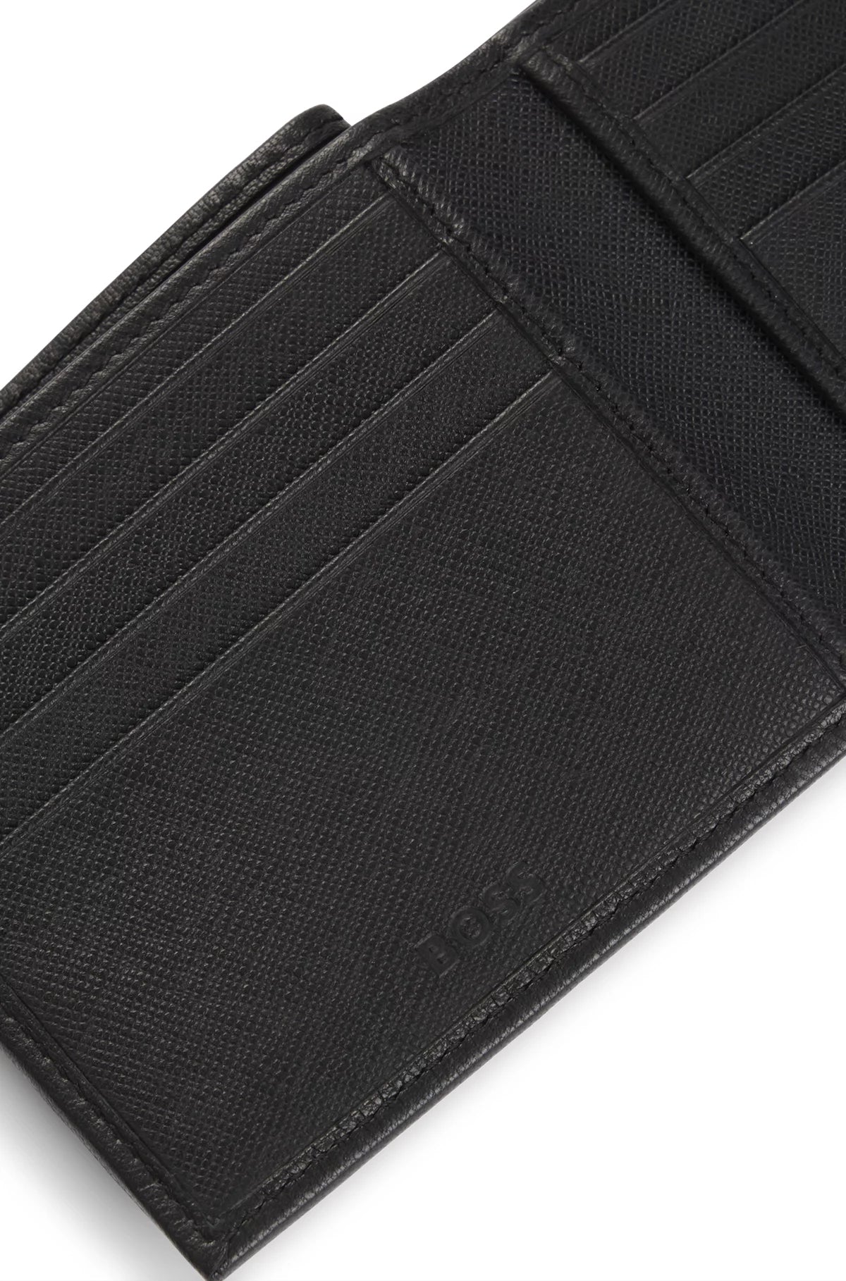 769 - HUGO BOSS Leather card holder with Double B monogram