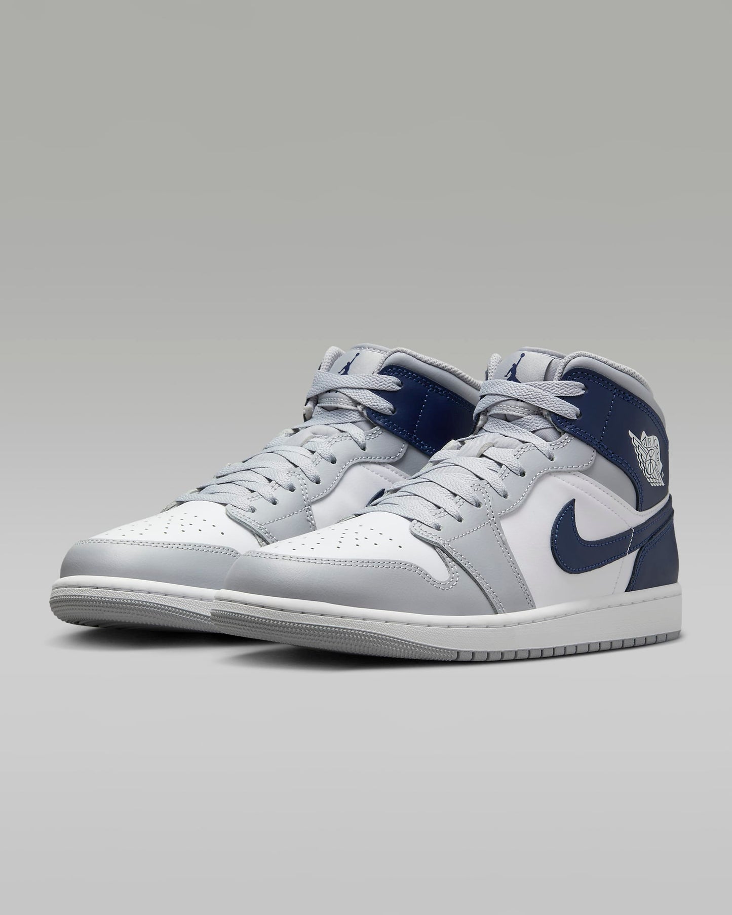 816 - Air Jordan 1 Mid