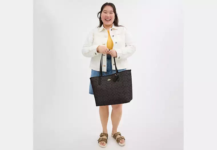 06 - ENTREGA INMEDIATA - COACH City Tote Bag In Signature Canvas